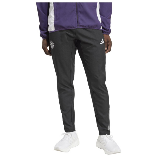 Adidas Ανδρικό παντελόνι φόρμας Manchester United Tiro 25 Presentation Pants Adidas Ανδρικό παντελόνι φόρμας Manchester United Tiro 25 Presentation Pants